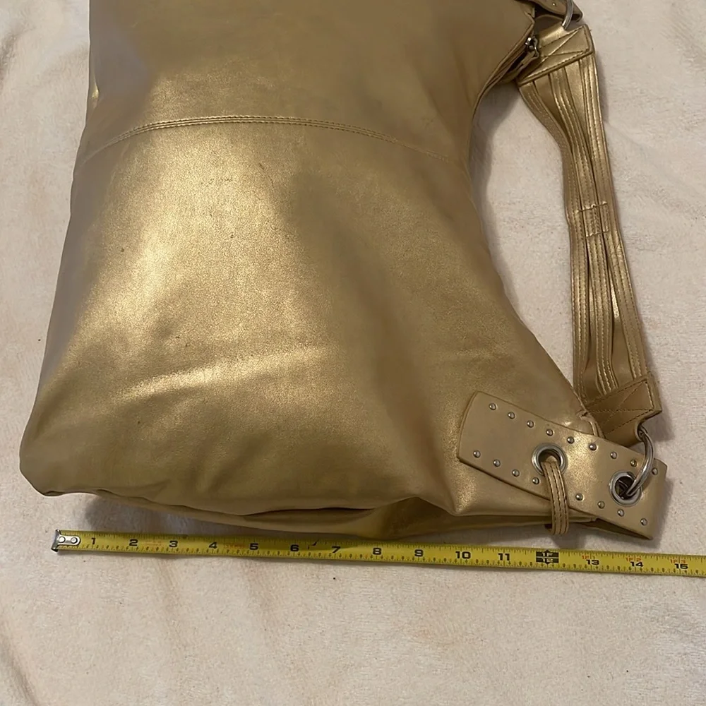 White House Black Market Shoulder Handbag Gold 12x16 - Picture 8 of 14